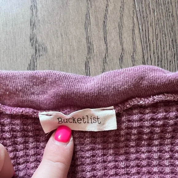 Long sleeve button up - Picture 2 of 2